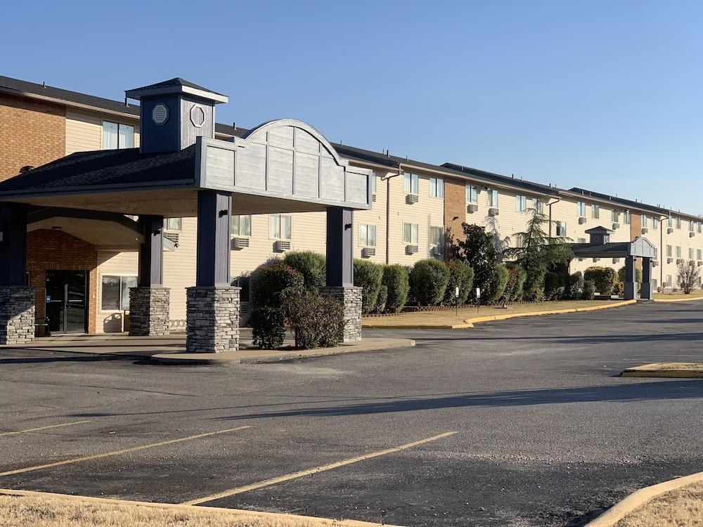 Brentwood Inn Clinton Exterior foto